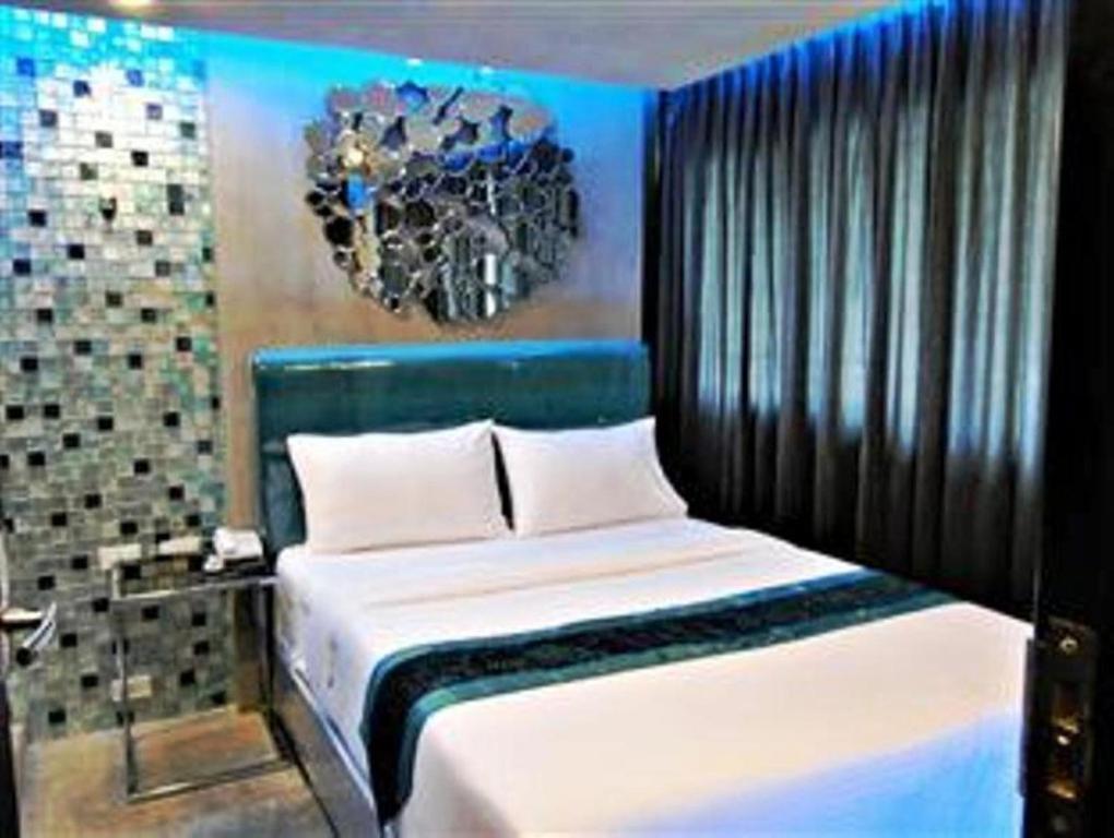 Blutique Hotel Bangkok Szoba fotó